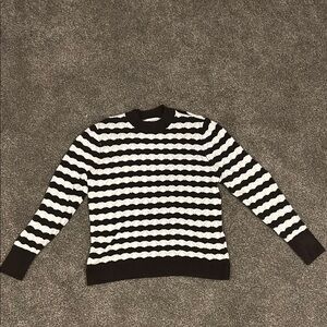 Liz Claiborne Black and White Crewneck Sweater